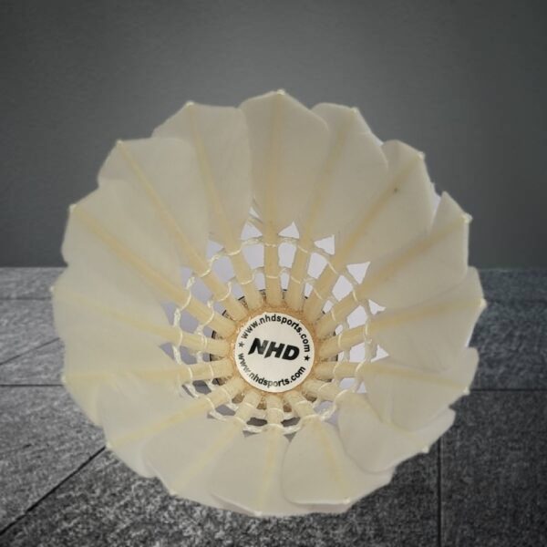NHD Arlo Feather Shuttlecock - Image 4
