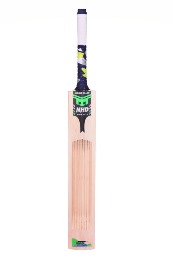 Nifty Double Blade Kashmir Willow Cricket Bat - Image 3